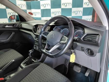 17953Volkswagen T-Cross016-th.jpg